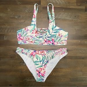 TiniBikini cream and floral XL 2 piece bikini set EUC